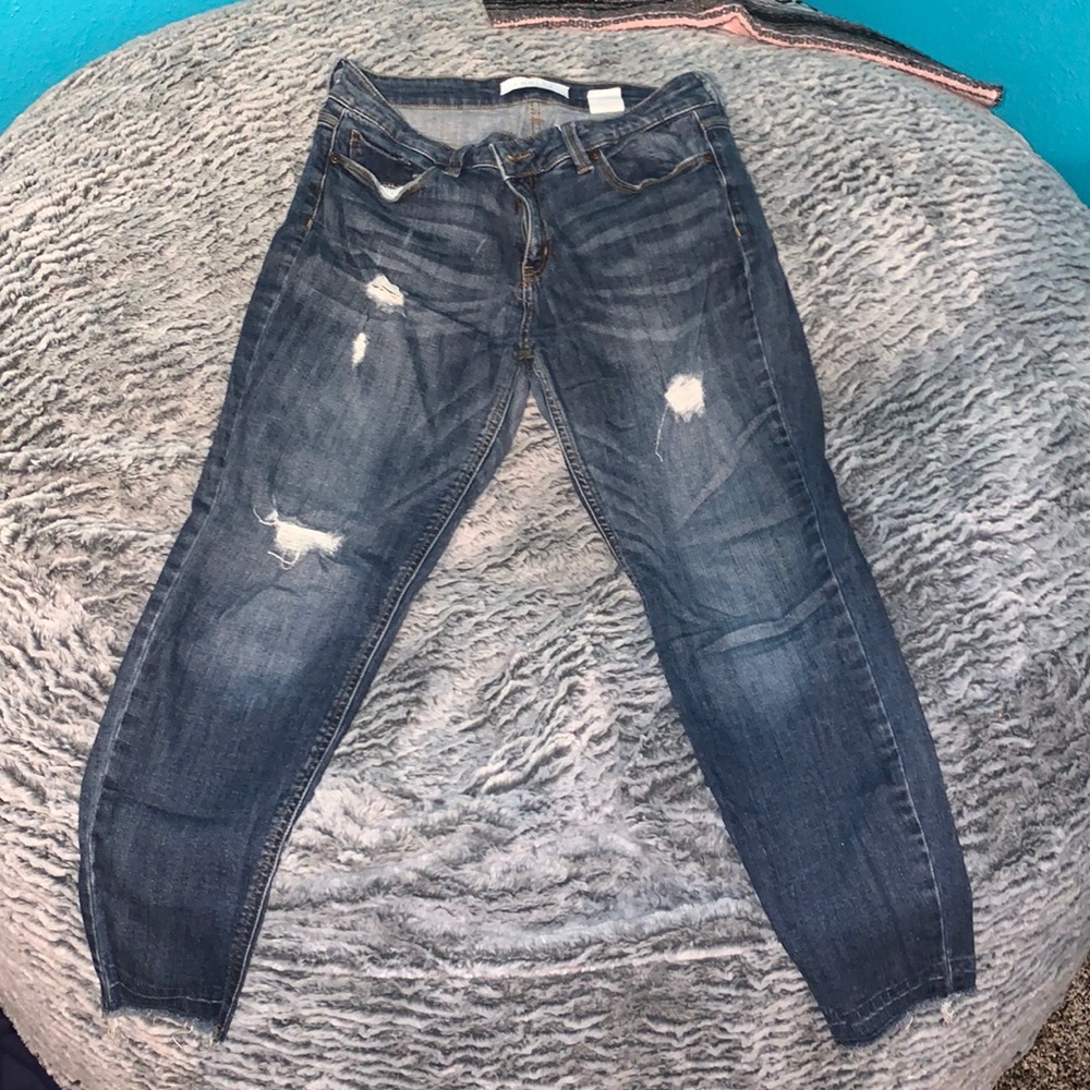 Low rise skinny jeans